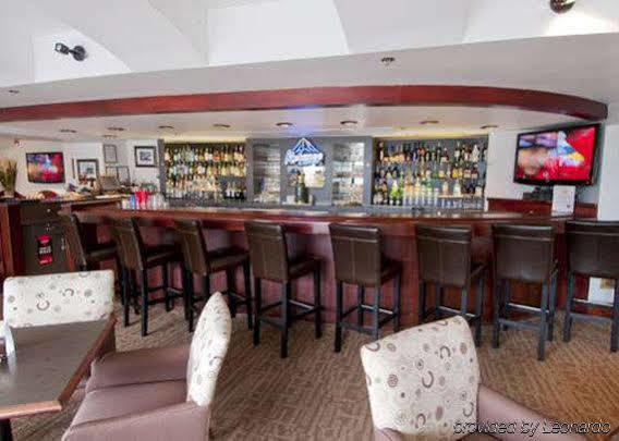 Quality Hotel Downtown-Inn At False Creek Vancouver Exterior photo