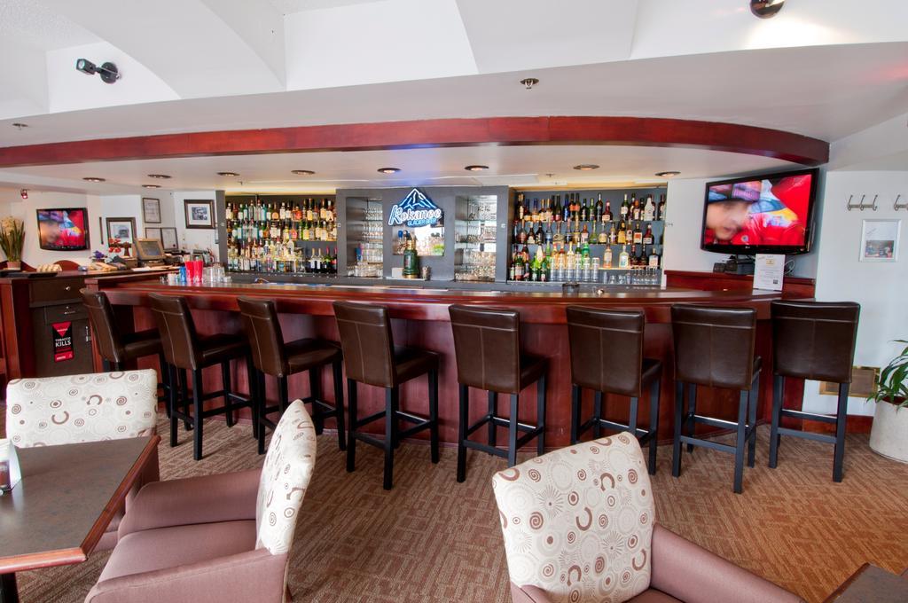 Quality Hotel Downtown-Inn At False Creek Vancouver Restaurant photo